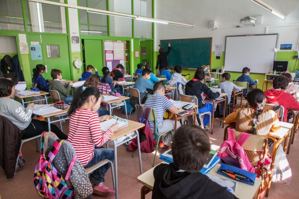 El fiscal denuncia nou professors de Sant Andreu de la Barca per humiliar fills de guàrdies civils