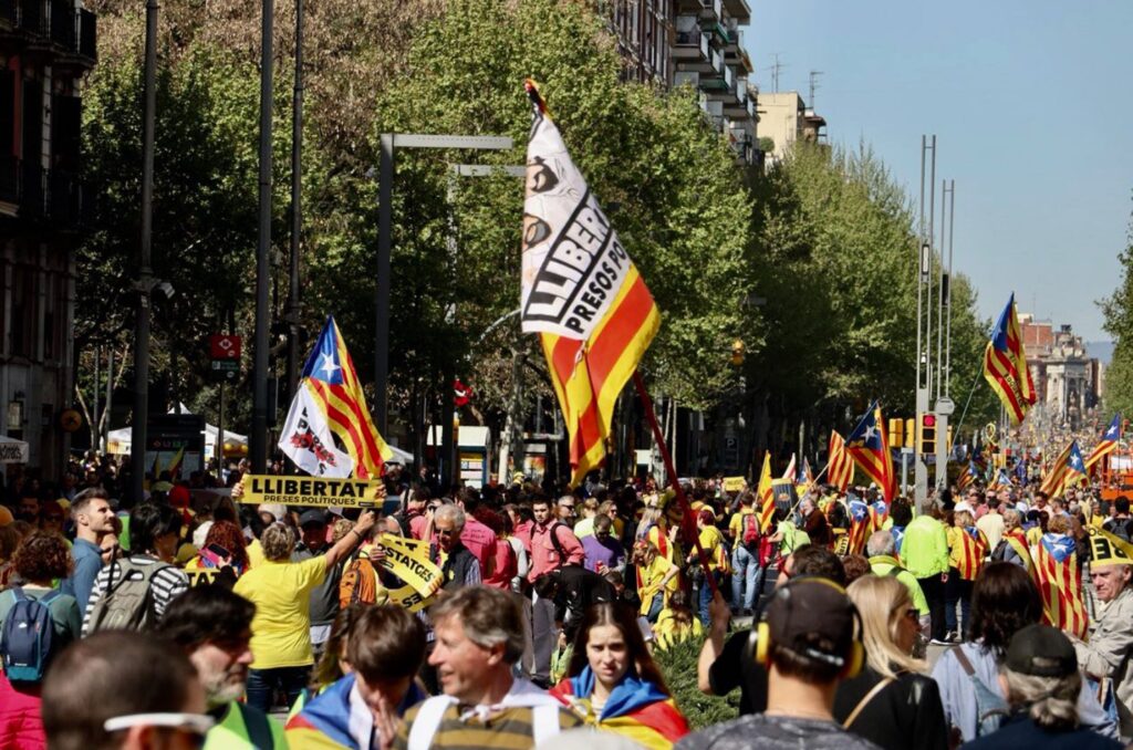Domingo de clamores en Barcelona por la liberación de los líderes políticos presos