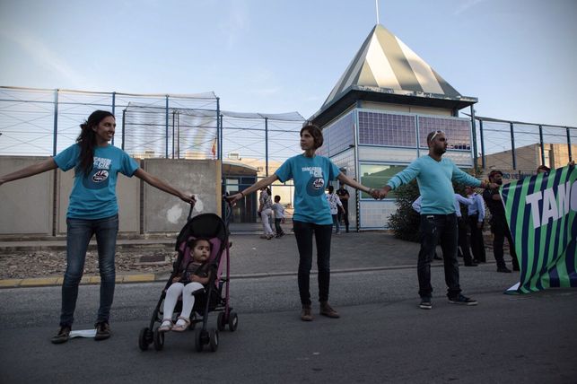 Entidades sociales piden detener la deportación de un solicitante de asilo LGTBI del CIE de Barcelona