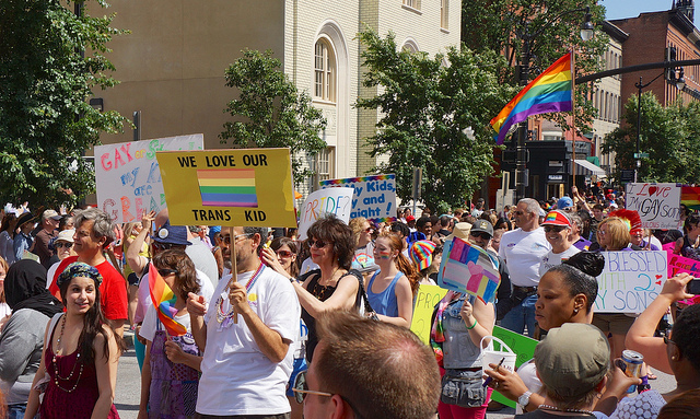 Educar fuera del armario: entre el temor y el motor de cambio