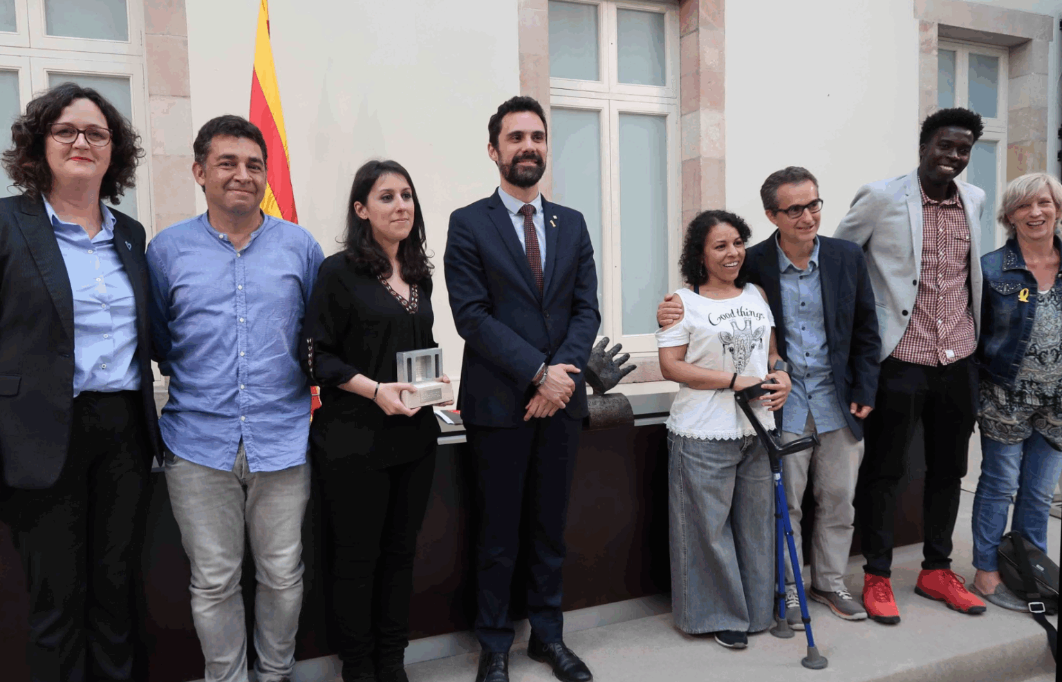 L’Institut de Drets Humans de Catalunya entrega el premio Solidaritat a la asociación Punt de Referència y a la periodista Ana I. Bernal-Triviño