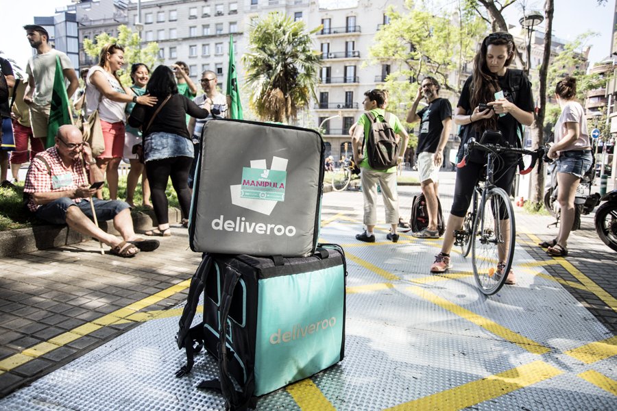 Inspección de Trabajo multa a Deliveroo en Barcelona con 1,3 millones por cuotas no abonadas a la Seguridad Social