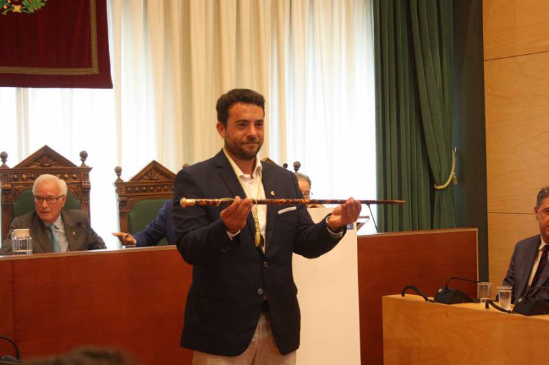 Un mes del gobierno de Pastor en Badalona: sin iniciativas a la vista y pendiente de presupuesto y cartapacio Àlex Pastor, alcalde de Badalona pel PSC : foto Javi Torres L'Independent BDN