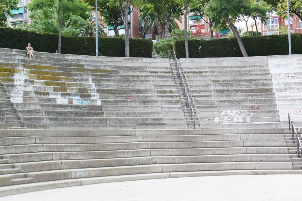 El alcalde de Badalona desobedece a Albiol y no pone pantalla gigante para ver el partido de ‘la Roja’
