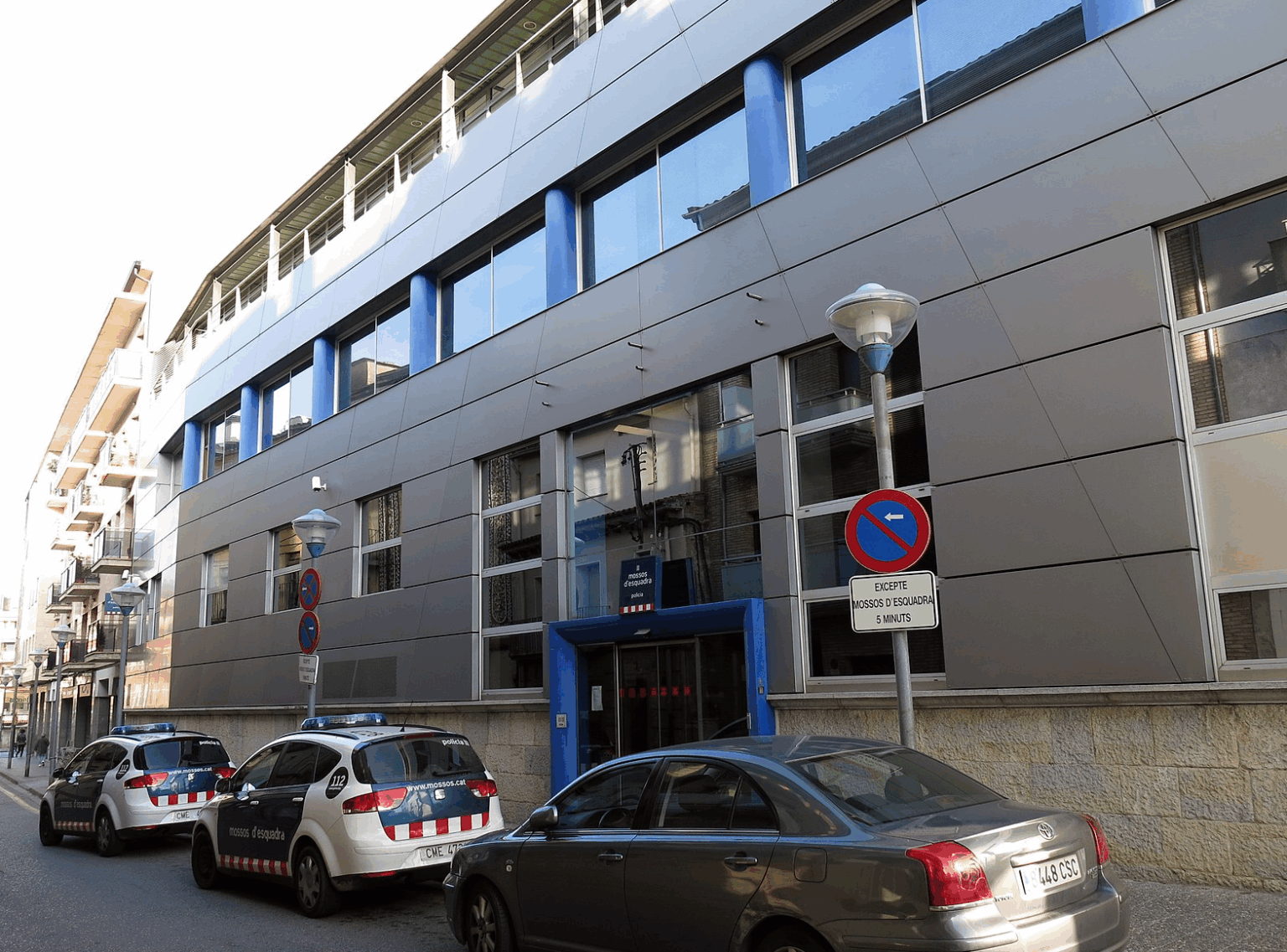 La actuación de los Mossos en Cornellà reaviva el debate sobre la proporcionalidad en las respuestas antiterroristas