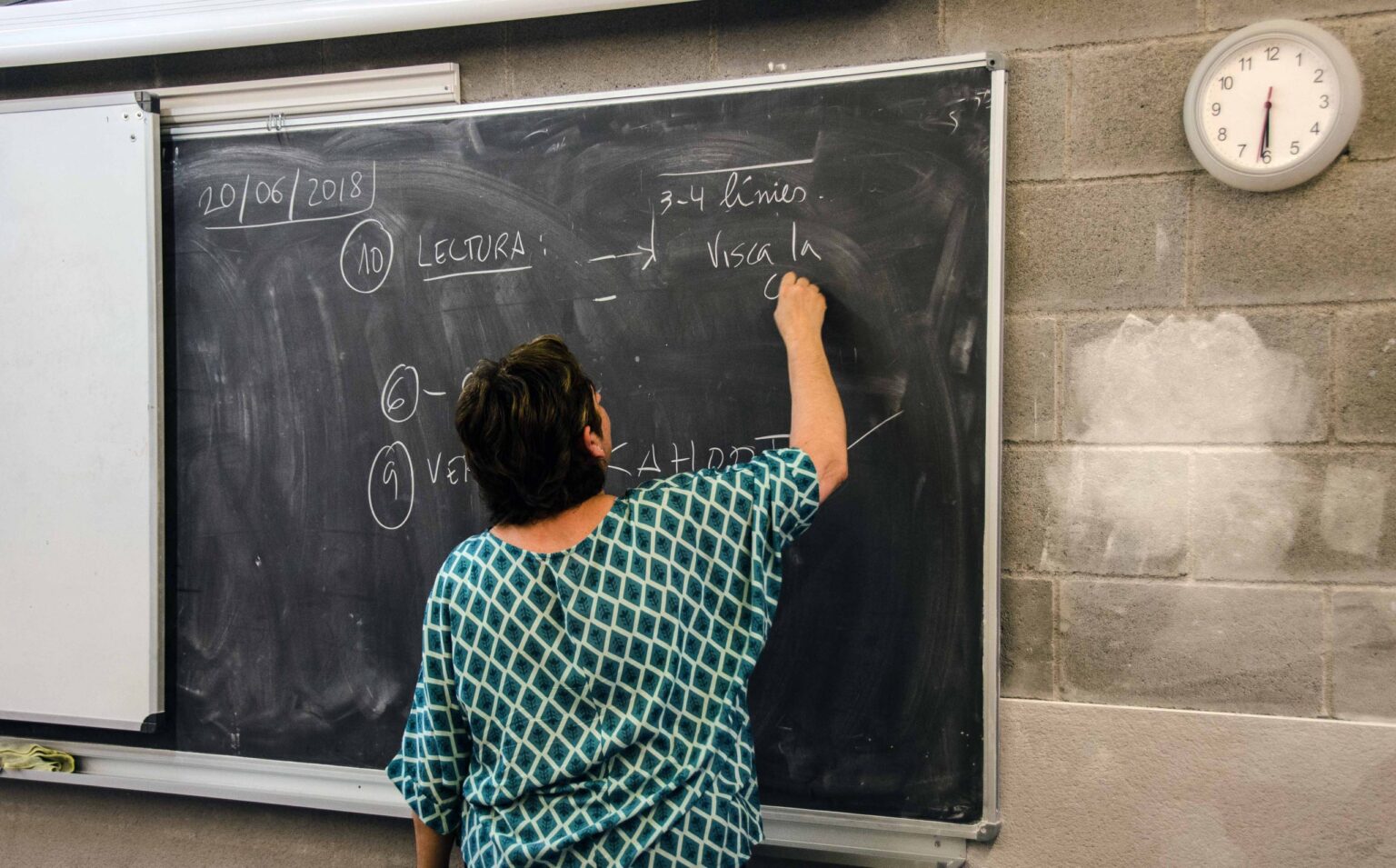 De la inmersión al plurilingüismo, Ensenyament pone al día el modelo lingüístico del sistema educativo