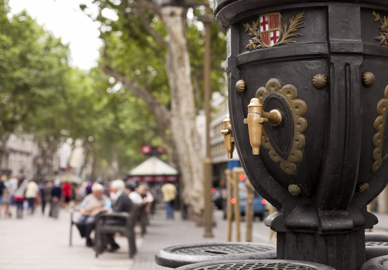 El agua en Barcelona: de una gestión irregular de Agbar a una posible municipalización