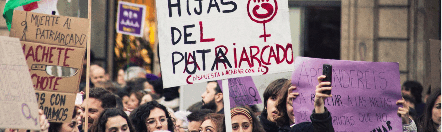 Un nuevo verano de violencias: partos, jeringuillas, transgresiones y castigos