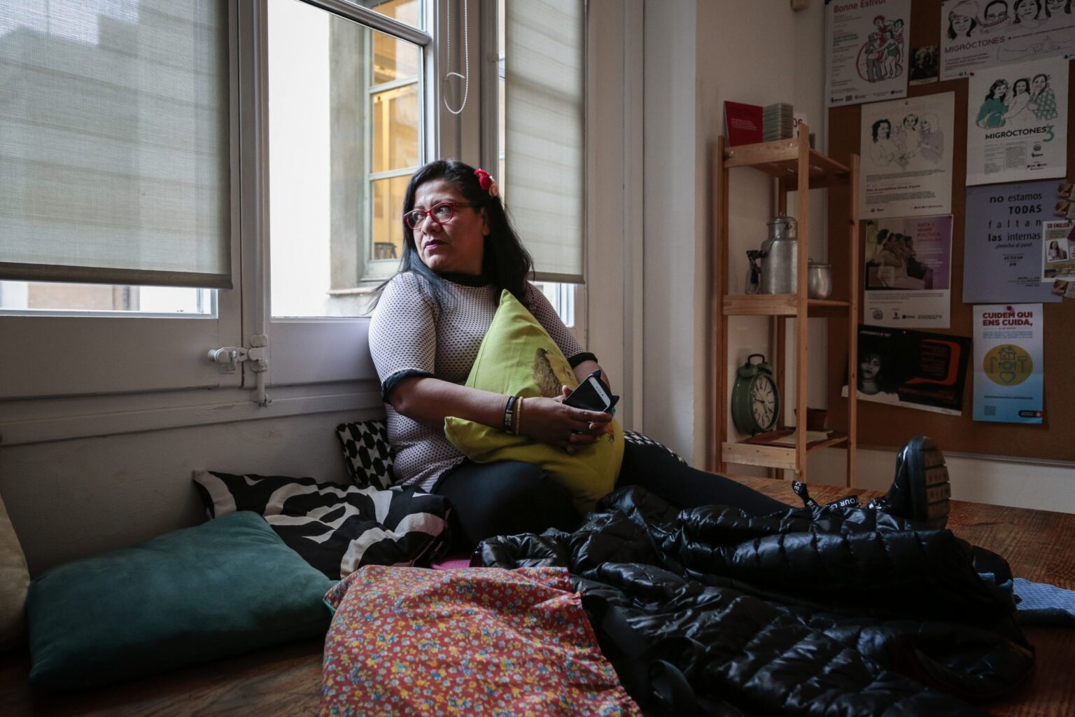 “Se dice que por ser mujeres podemos trabajar cuidando, cuidar a los nuestros y en condiciones precarias por ser migradas”