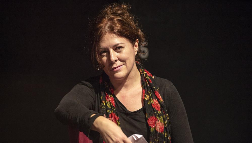 “El feminismo de masas tiene su Top en el 8M y sólo sirve para que después El Corte Inglés se luzca el día de la madre”