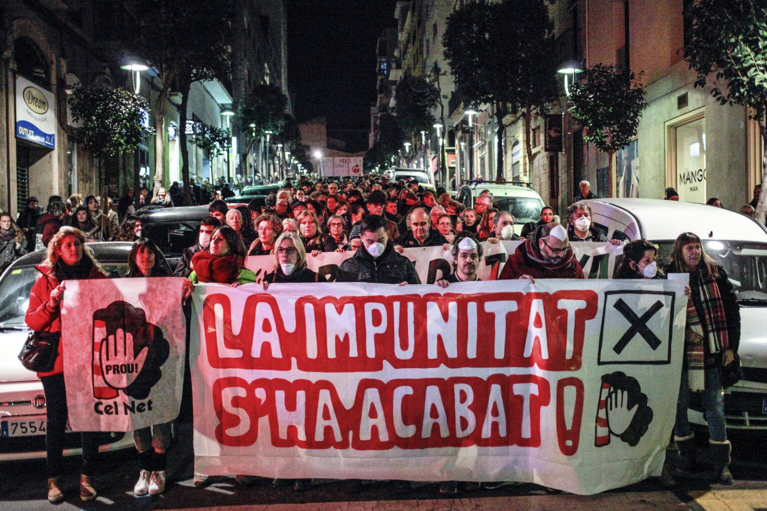 Regulación o reconversión: entidades ecologistas piden más acción del gobierno después de la explosión en la petroquímica