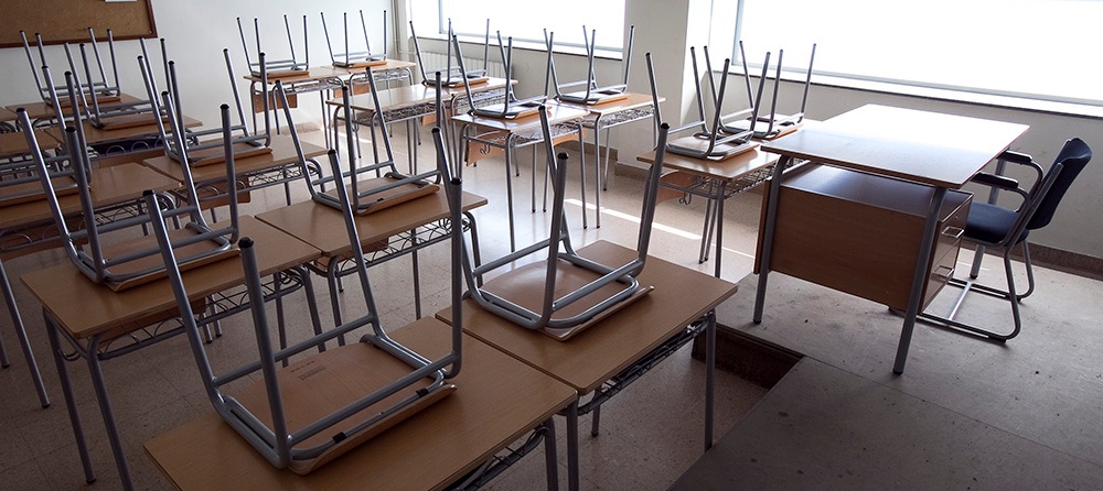 Fase de Emergencia por Coronavirus: Colau en aislamiento, reducciones del transporte y escuelas cerradas