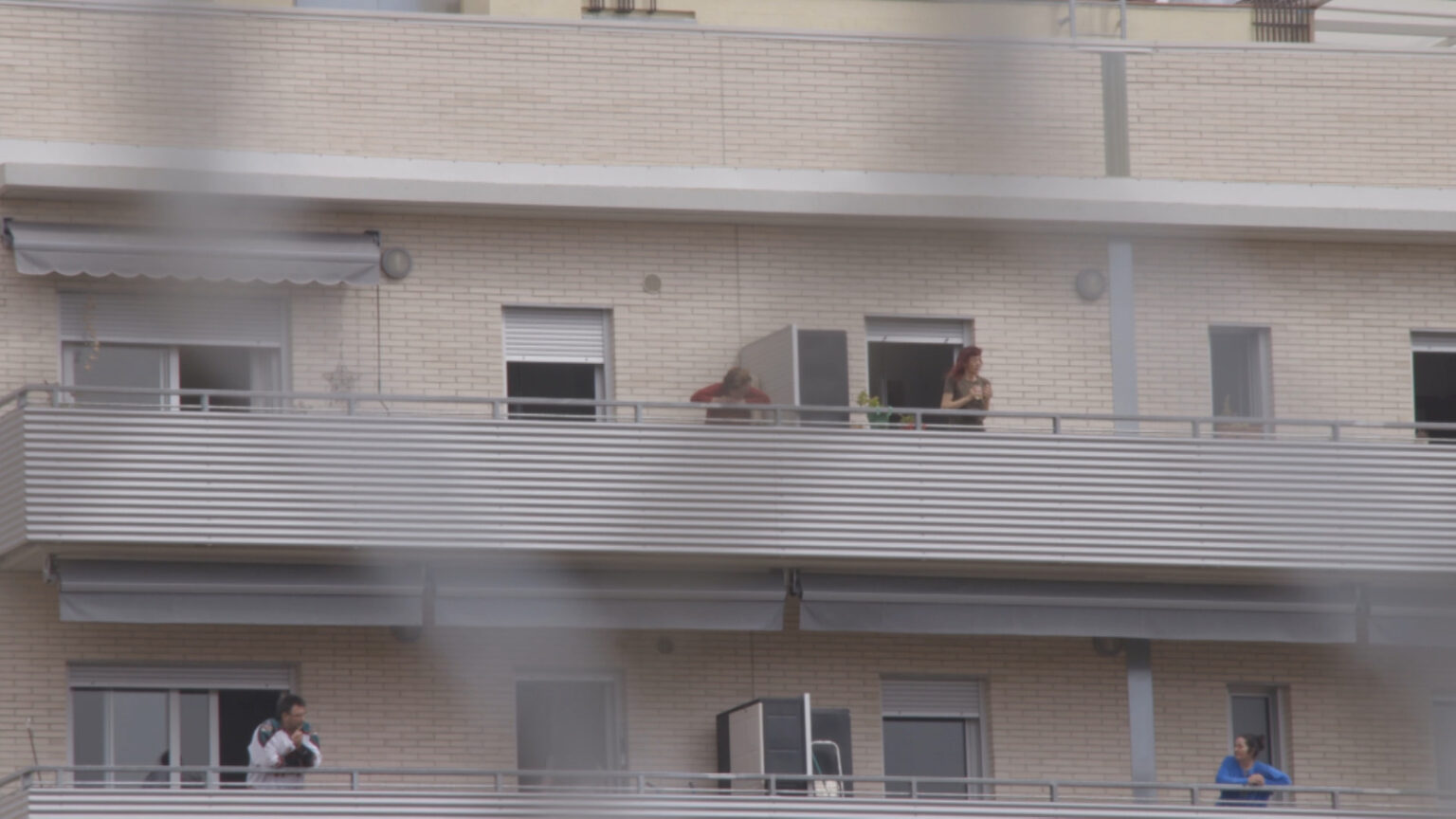 ‘Confinadas en Vilapicina’, un retrato de una semana en casa