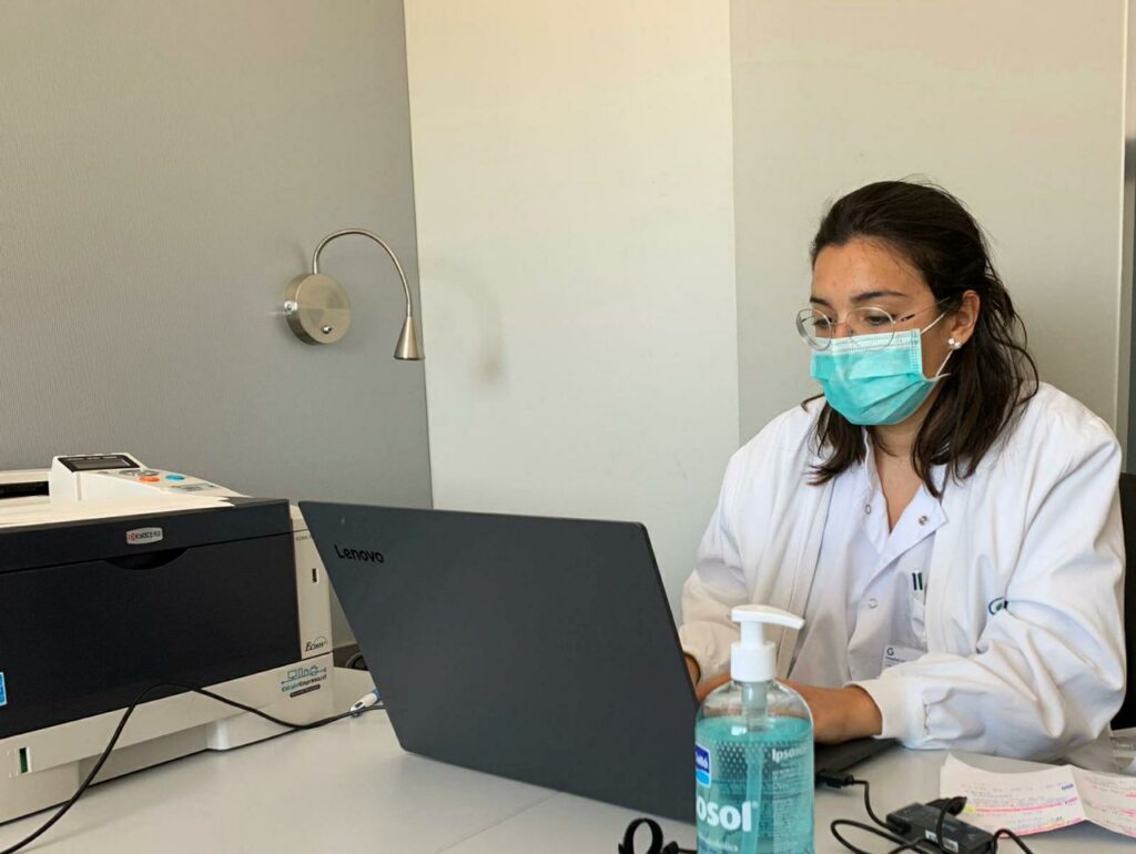 Estudiantes en primera línea contra el coronavirus: “Tenía que ayudar en lo que pudiera”