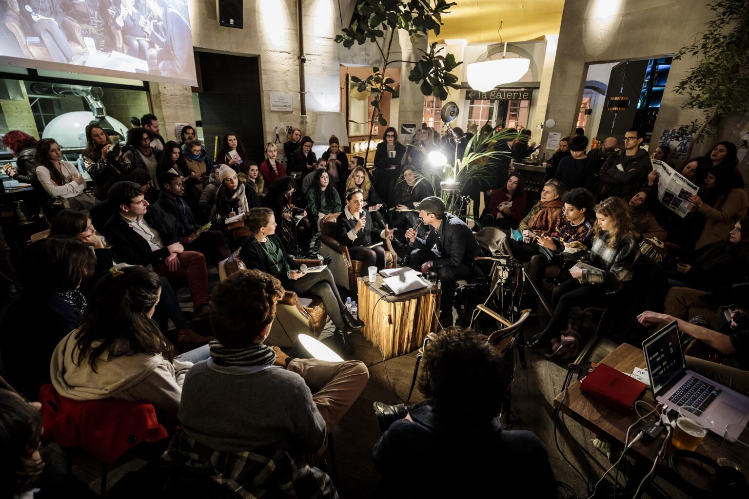 La crida urgent dels independents de la cultura a Europa