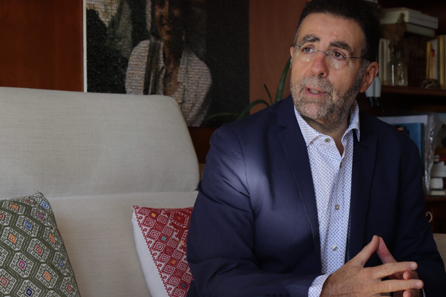 JR Ubieto: “Com més ens confinem nosaltres mateixos, com més renunciem, més culpables i porucs ens sentirem”