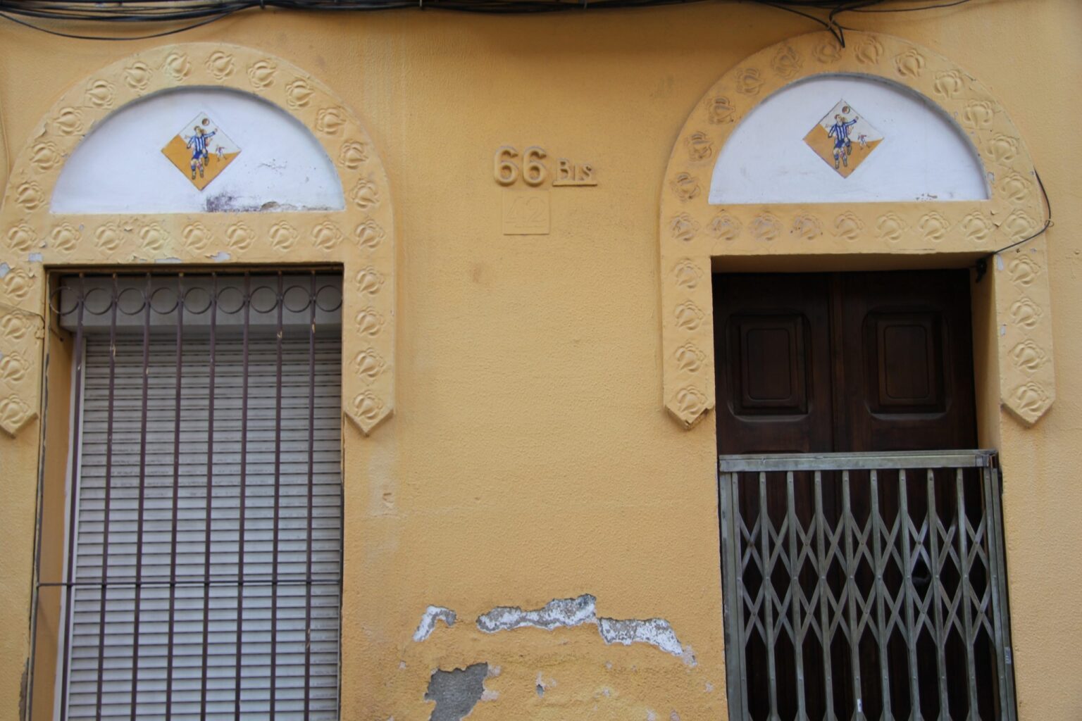 Els futbolistes, l’arquitecte i les estiuejants de la perifèria