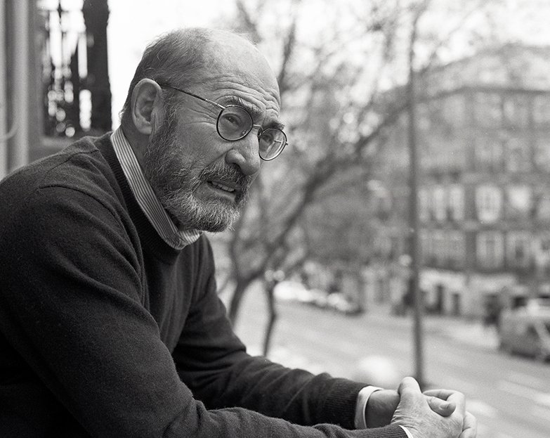 Juan Madrid: “No hay un solo agente que no supiera lo que hacía la policía patriótica”