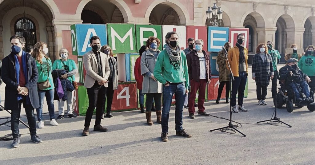 La societat civil blinda la llei contra els desnonaments davant el recurs del PP al Constitucional