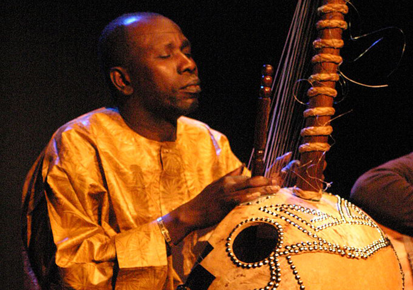 Ballaké Sissoko: “Quería demostrar que la kora es capaz de mezclarse con todo tipo de música”