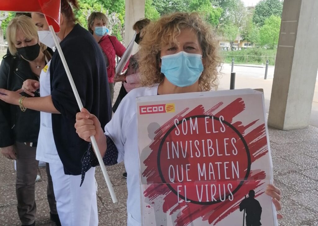 Esther Gutiérrez, limpiadora en el Hospital Santa Caterina de Salt: “No hemos tenido el mismo reconocimiento que el resto de personal del hospital”