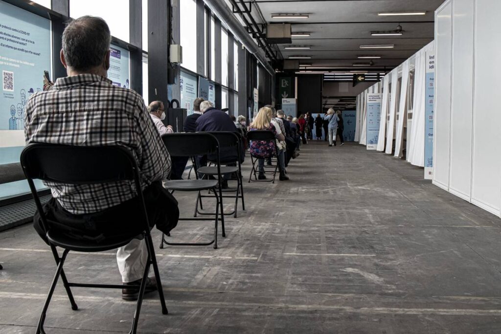 Covid-19: Vacunar, identificar, registrar