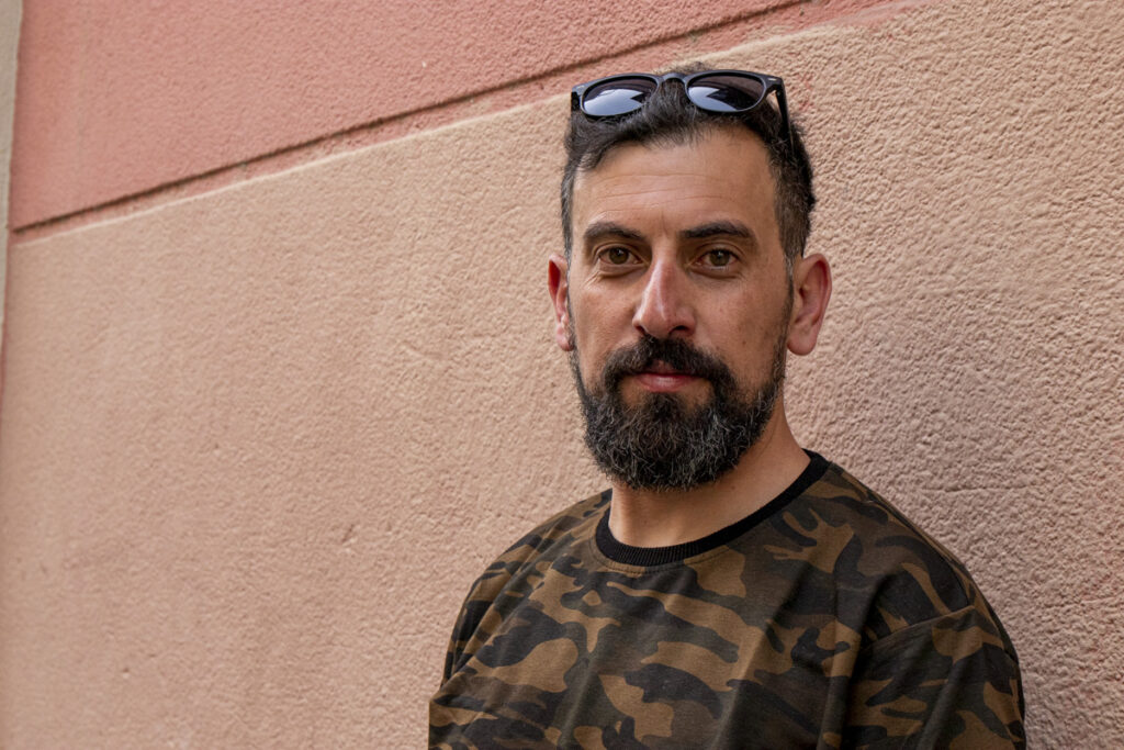 Ahmed Tobasi: “Con el teatro, queremos compartir la historia de Palestina”