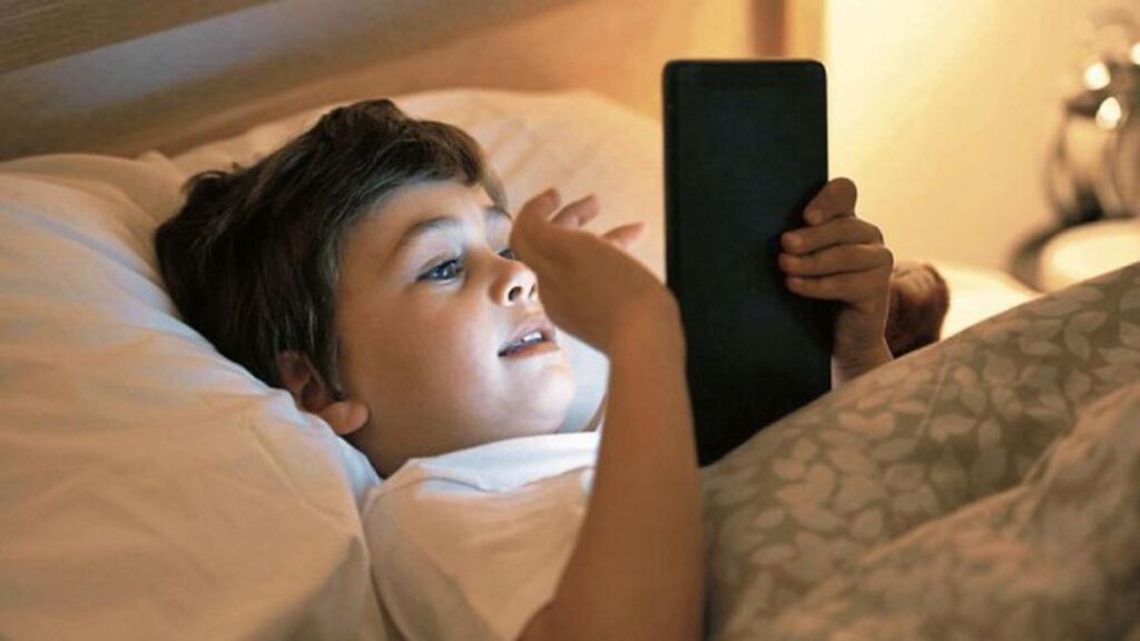 Millones de menores en todo el mundo han sido vigilados por empresas tecnológicas durante la pandemia