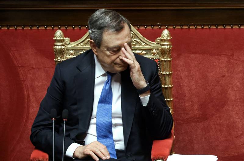 La política italiana arrasa a Mario Draghi