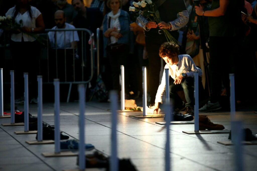 Caronte en el asfalto