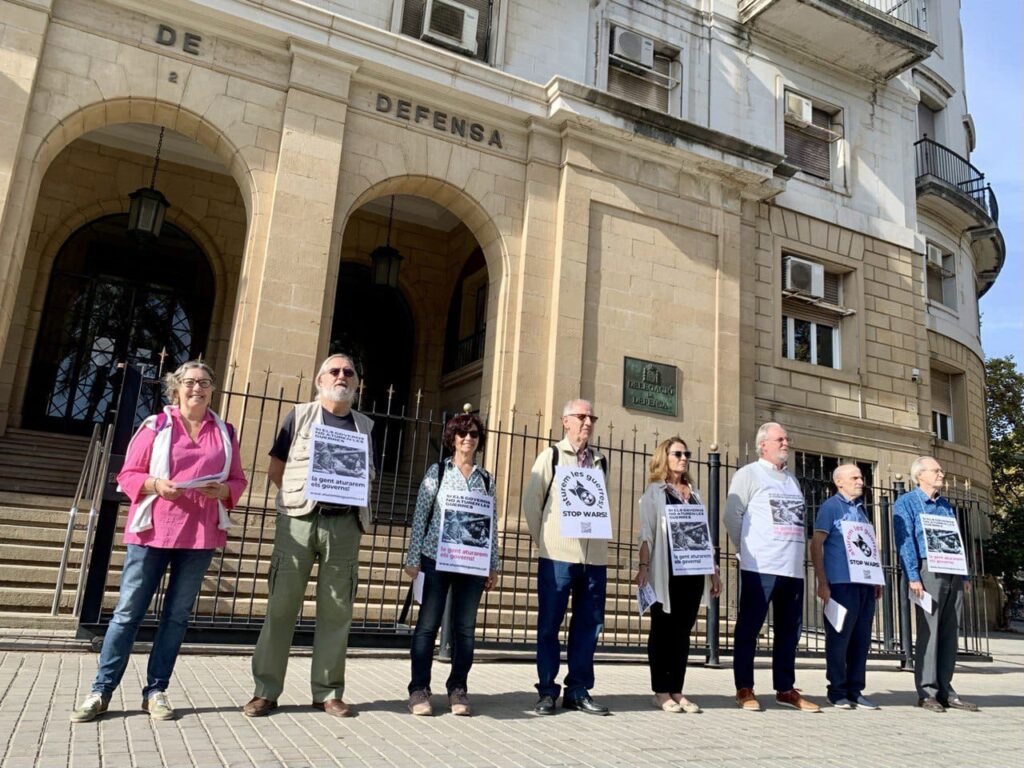 Cada día más voces piden negociar el fin de la guerra de Ucrania