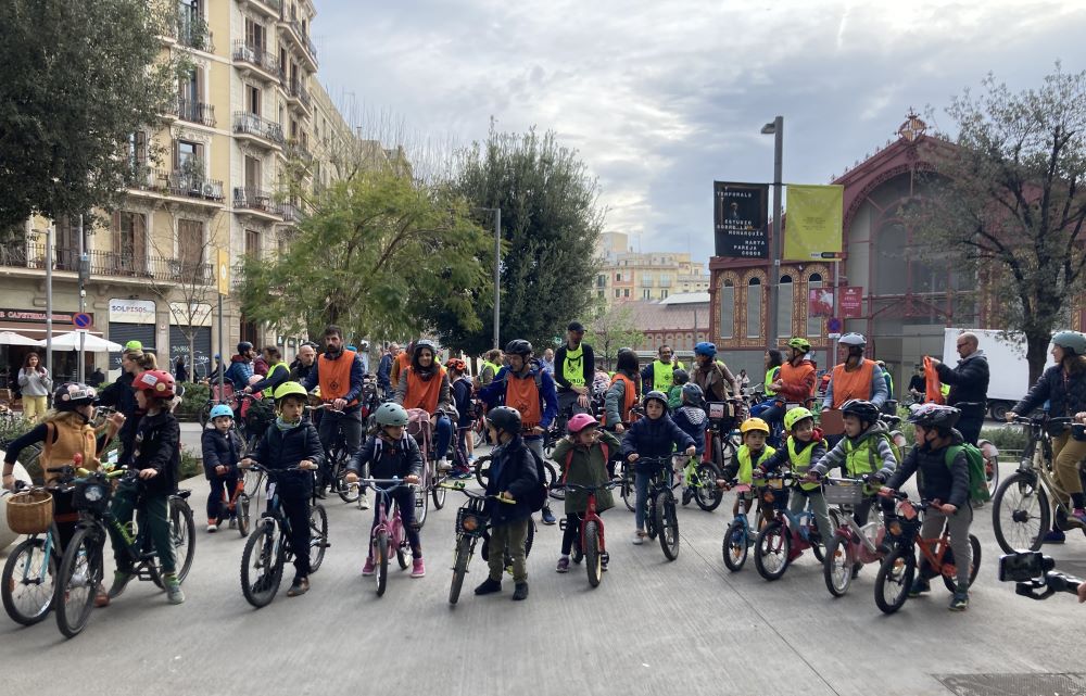 Barcelona inspira bicibuses en todo el mundo