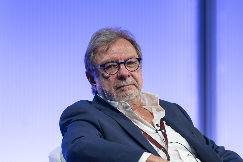 Juan Luis Cebrián: quan ni tan sols cal que els déus ens enceguin