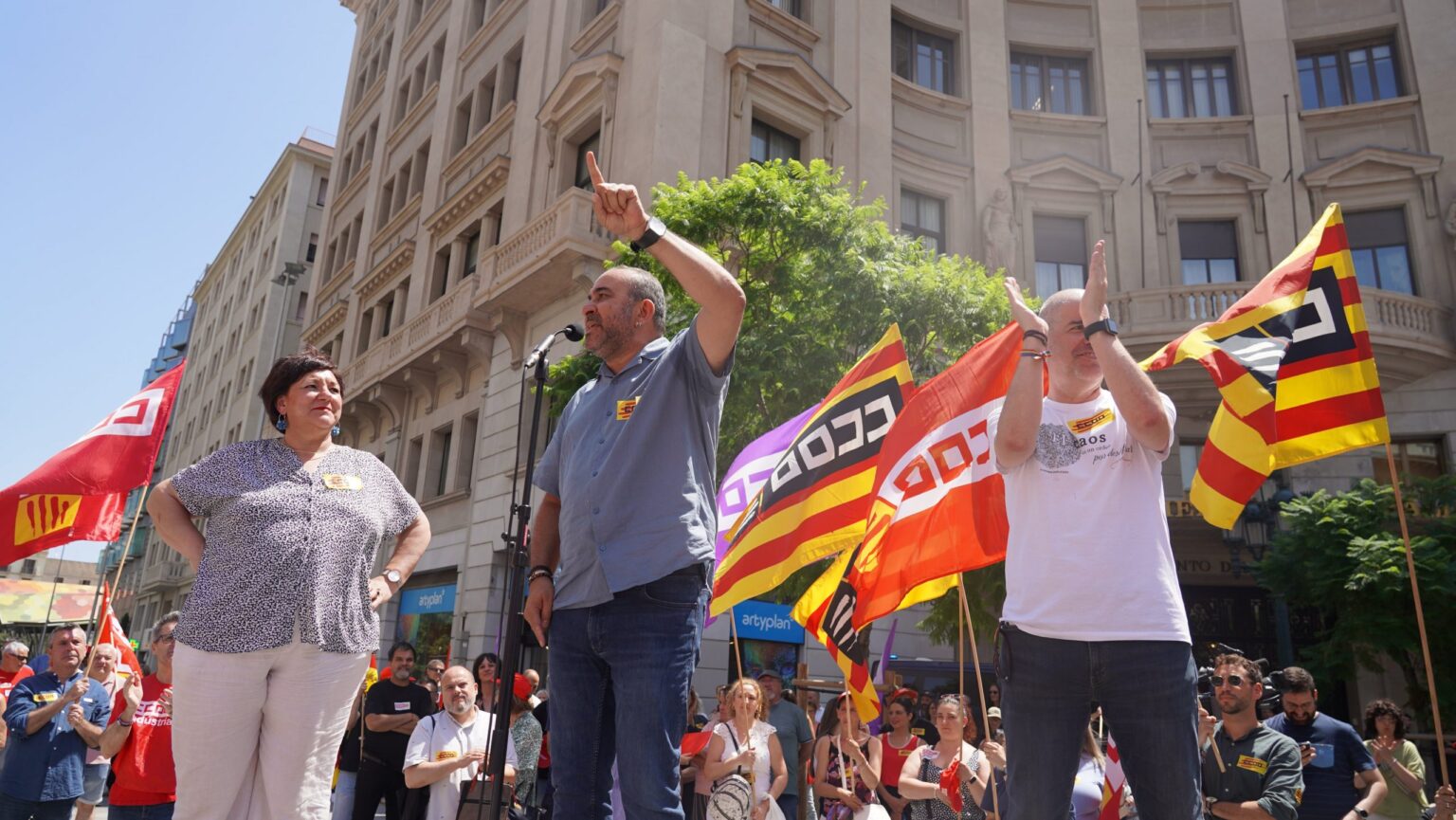 CCOO amenaza con movilizaciones si no hay acuerdo para la reducción de la jornada laboral en verano