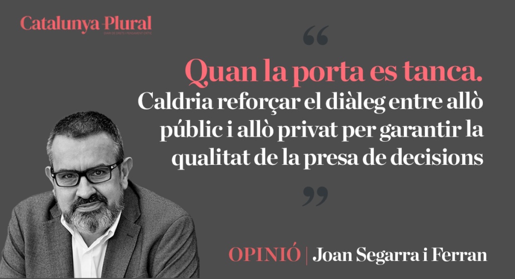 Quan la porta es tanca.