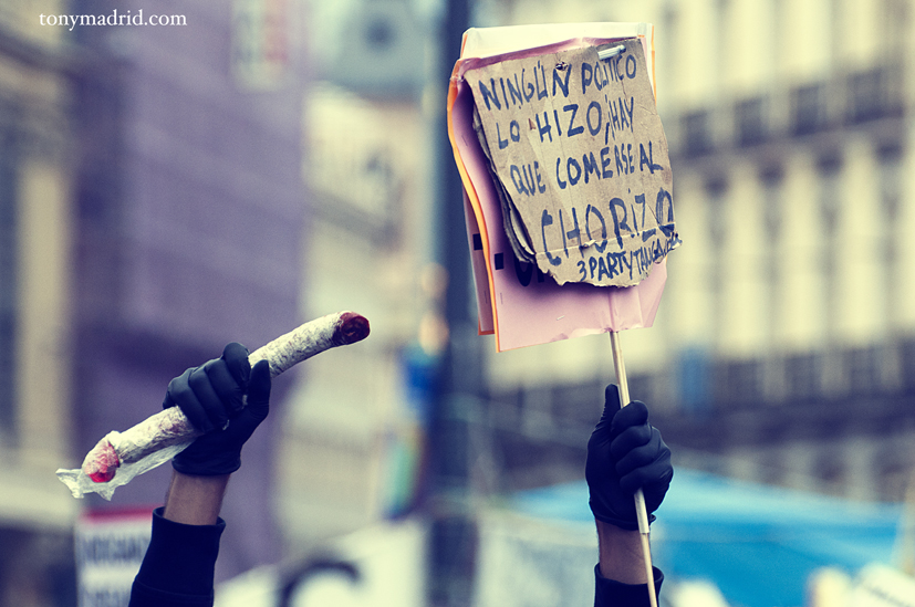Només el poble salva al poble?