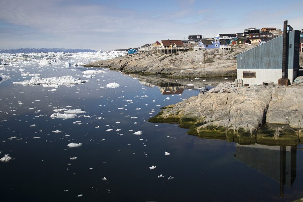 Vista panoràmica de la ciutat d'Ilulissat a Groenlàndia