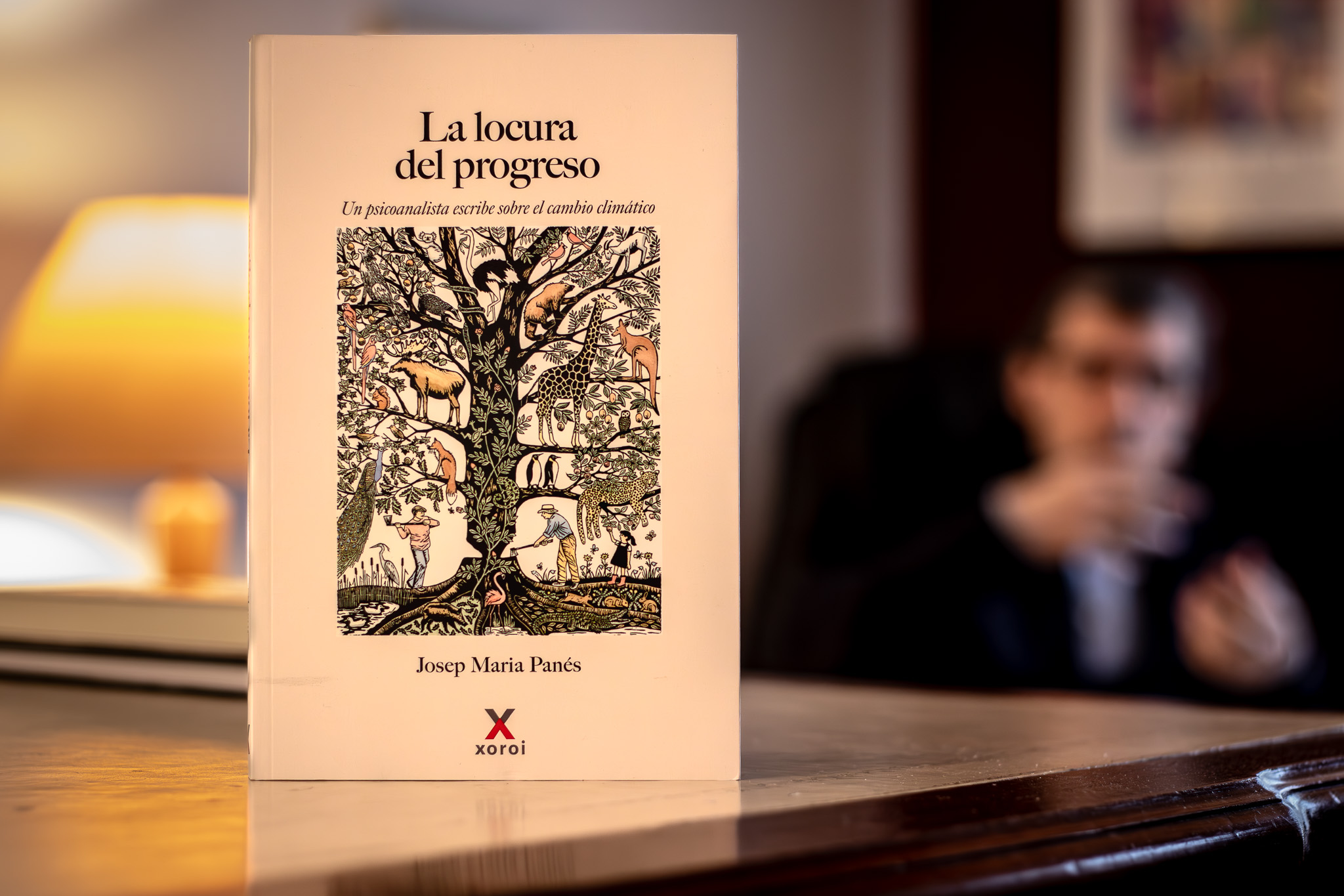 El psicòleg clínic i psicoanalista Josep Maria Panés ha publicat el llibre “La locura del progreso”, que subtitula “Un psicoanalista escribe sobre el cambio climático”