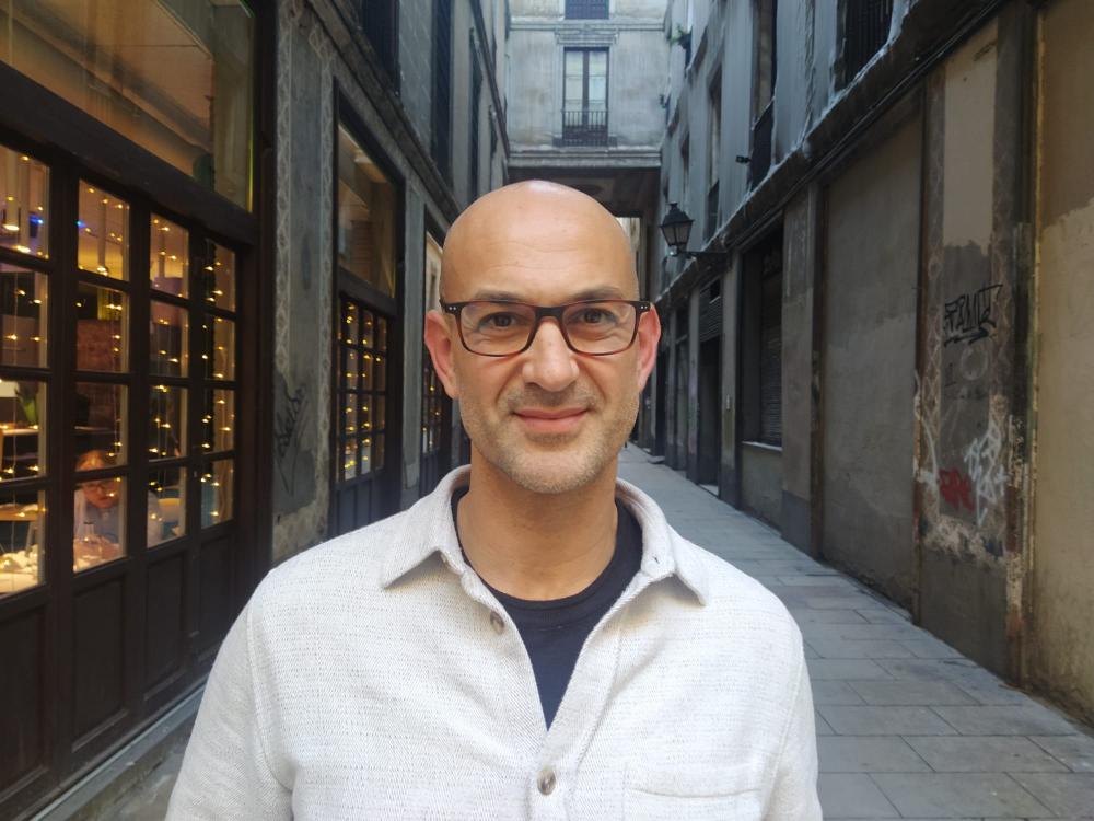 Javier Martín Luque a ‘La Troballa’, de la Fundació Arrels, on treballa actualment | A.B.