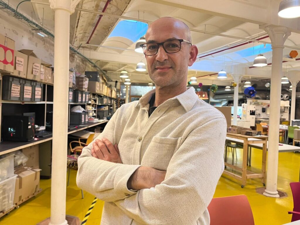 Educador social i autor del llibre 'Oberta de bat a bat'